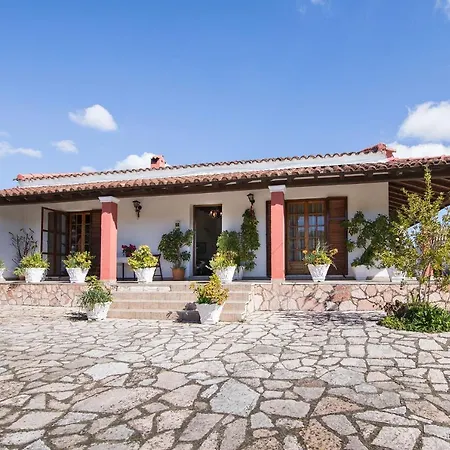 Ferienhaus Angela Country House *